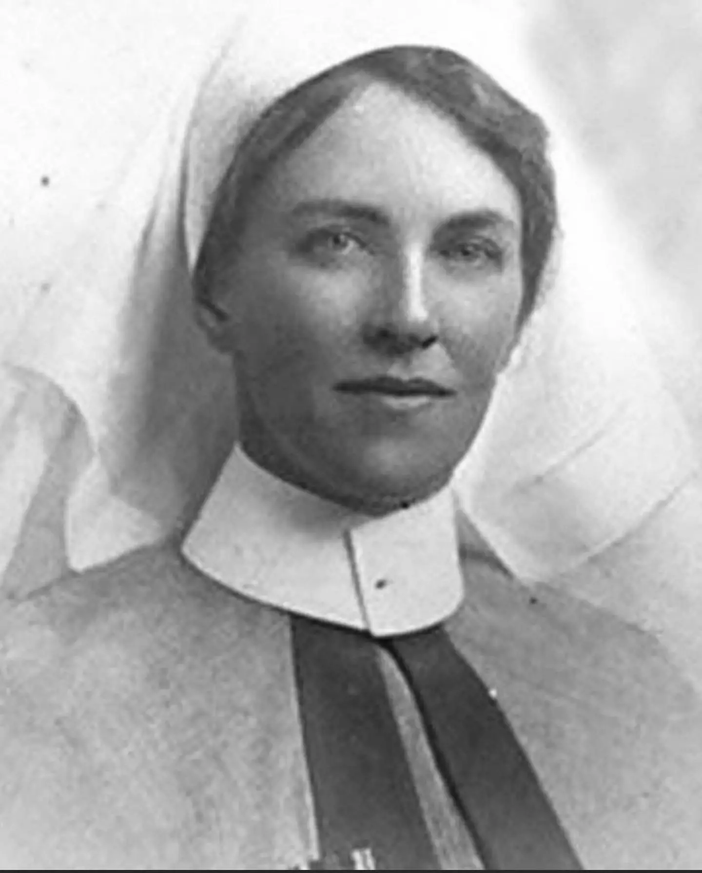 Mary was a nurse and went on to have four children with her husband Thomas before his death.