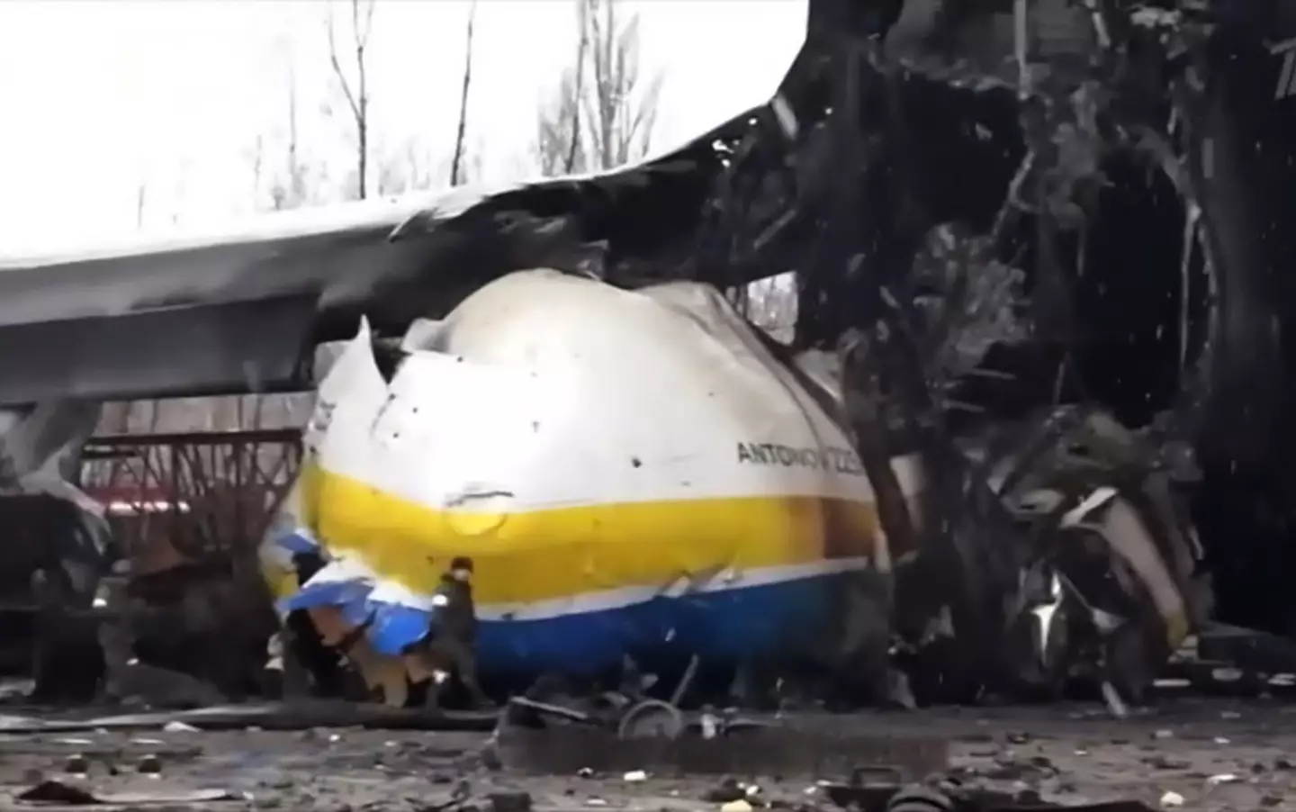 The AN-225 destroyed following Russian invasion.