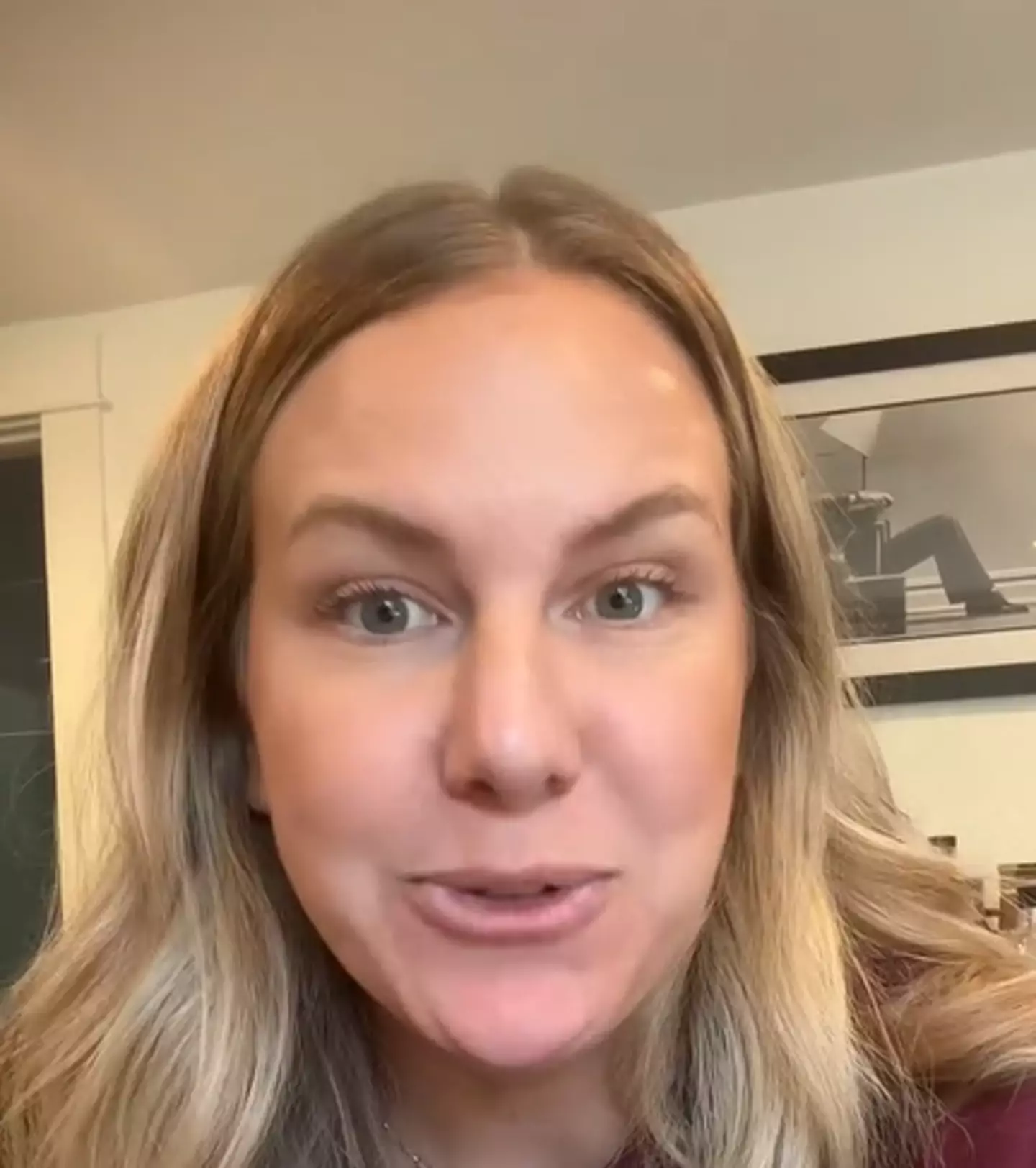 She said to look at your bonus package (TikTok/@careercoachdarci)