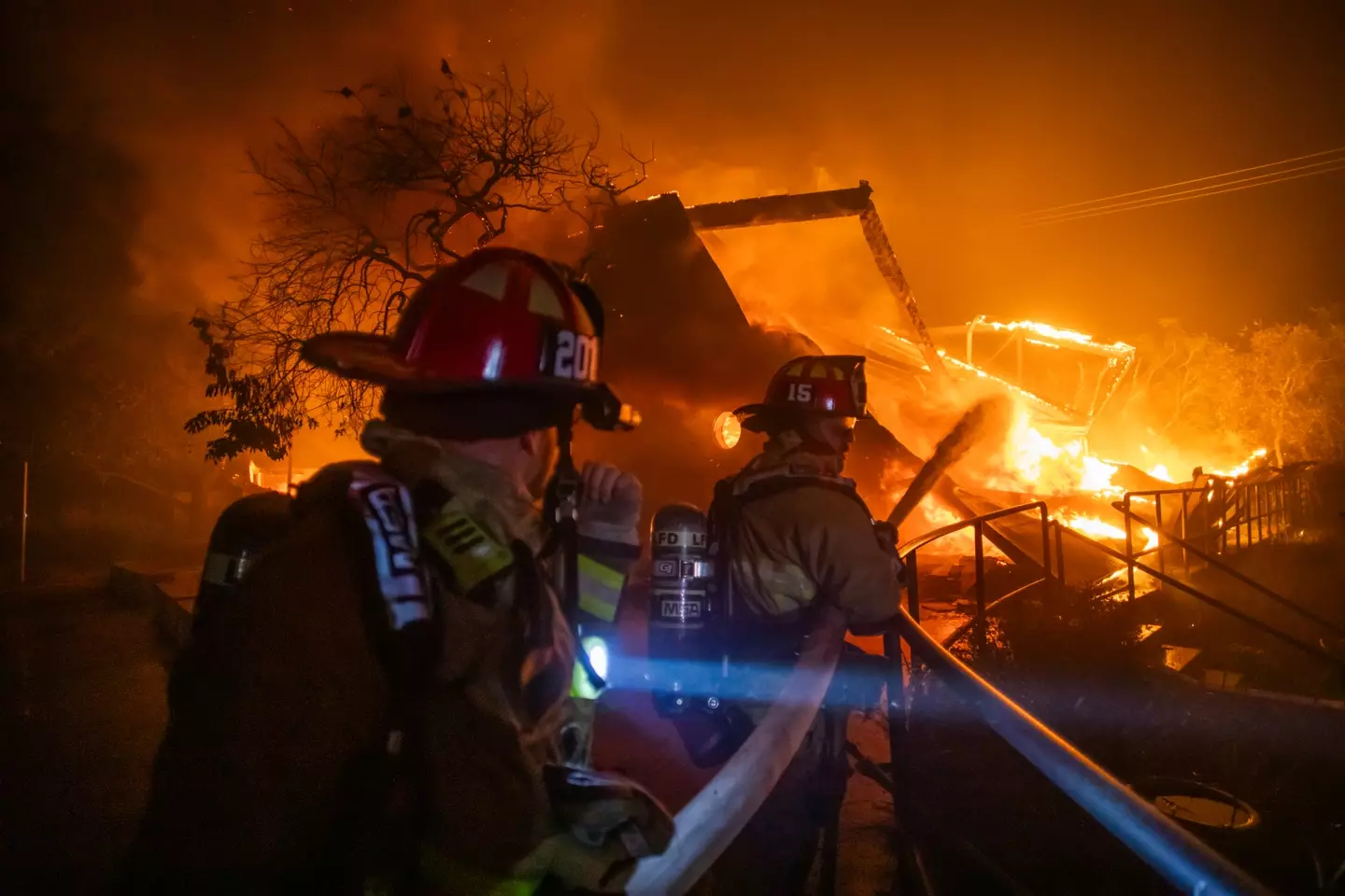 Thousands of homes have been destroyed in the LA fires (Apu Gomes/Getty Images)