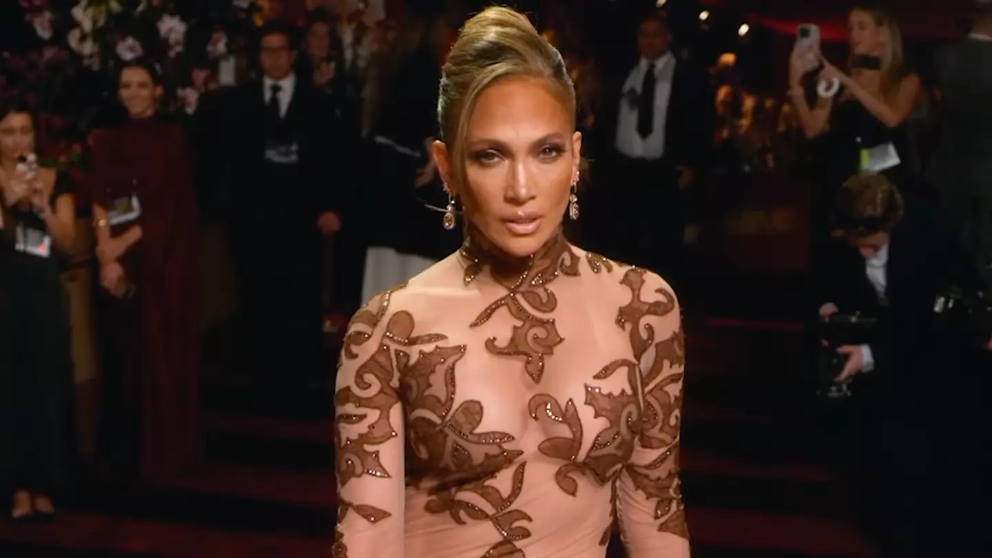 YouTube/Glambot Official