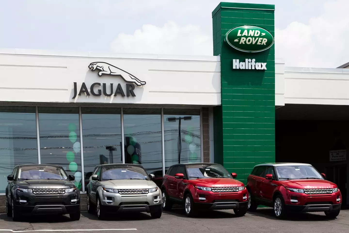 Jaguars, Land Rovers and Range Rovers will not be shipped to the US temporarily (Getty stock)