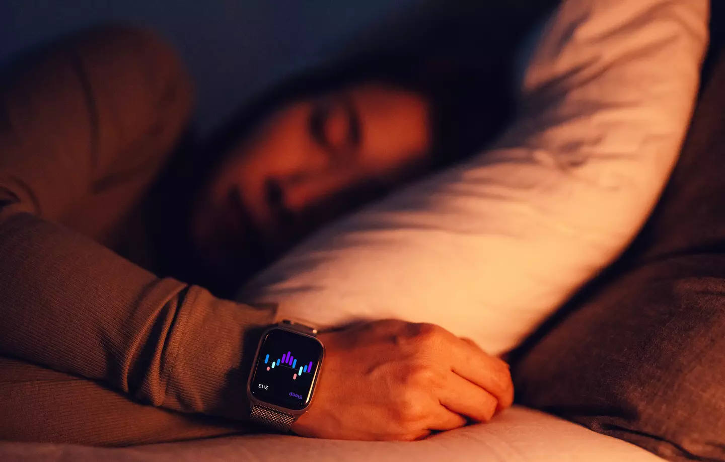 Lights out by 1am, okay guys? (Getty Stock Images)