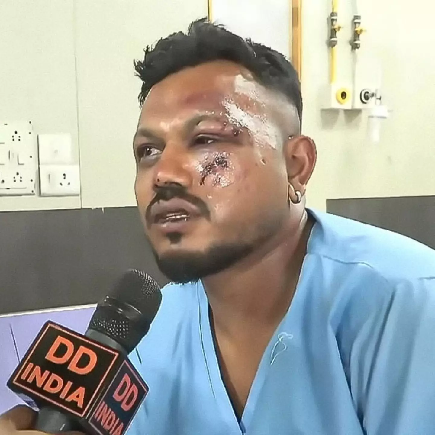 Vishwash Kumar Ramesh's wife Hiral said she didn't know when her husband would return to the UK (DD India)