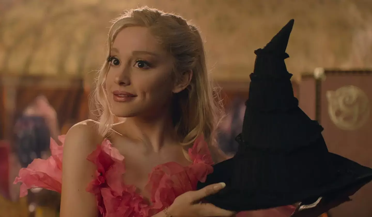 Ariana Grande plays Glinda in Wicked (Universal Pictures)