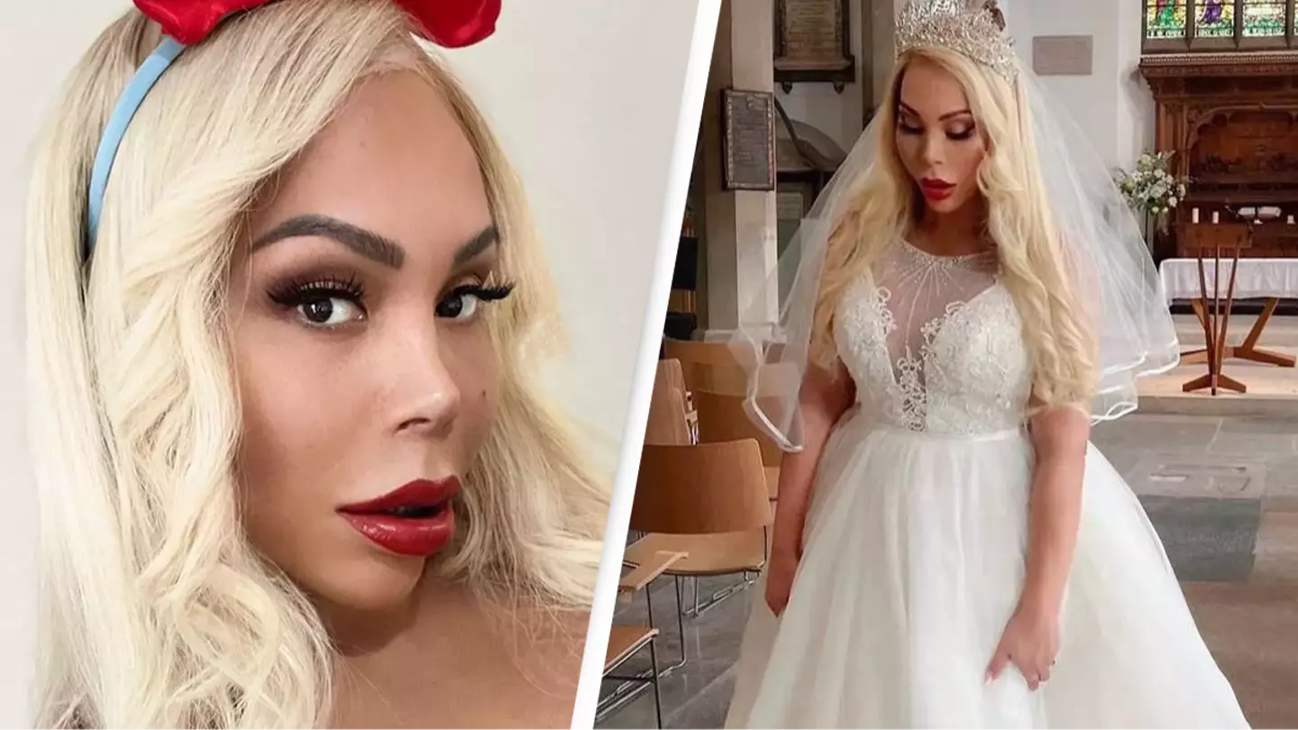 Woman who married herself receives over a thousand proposals just weeks after her divorce