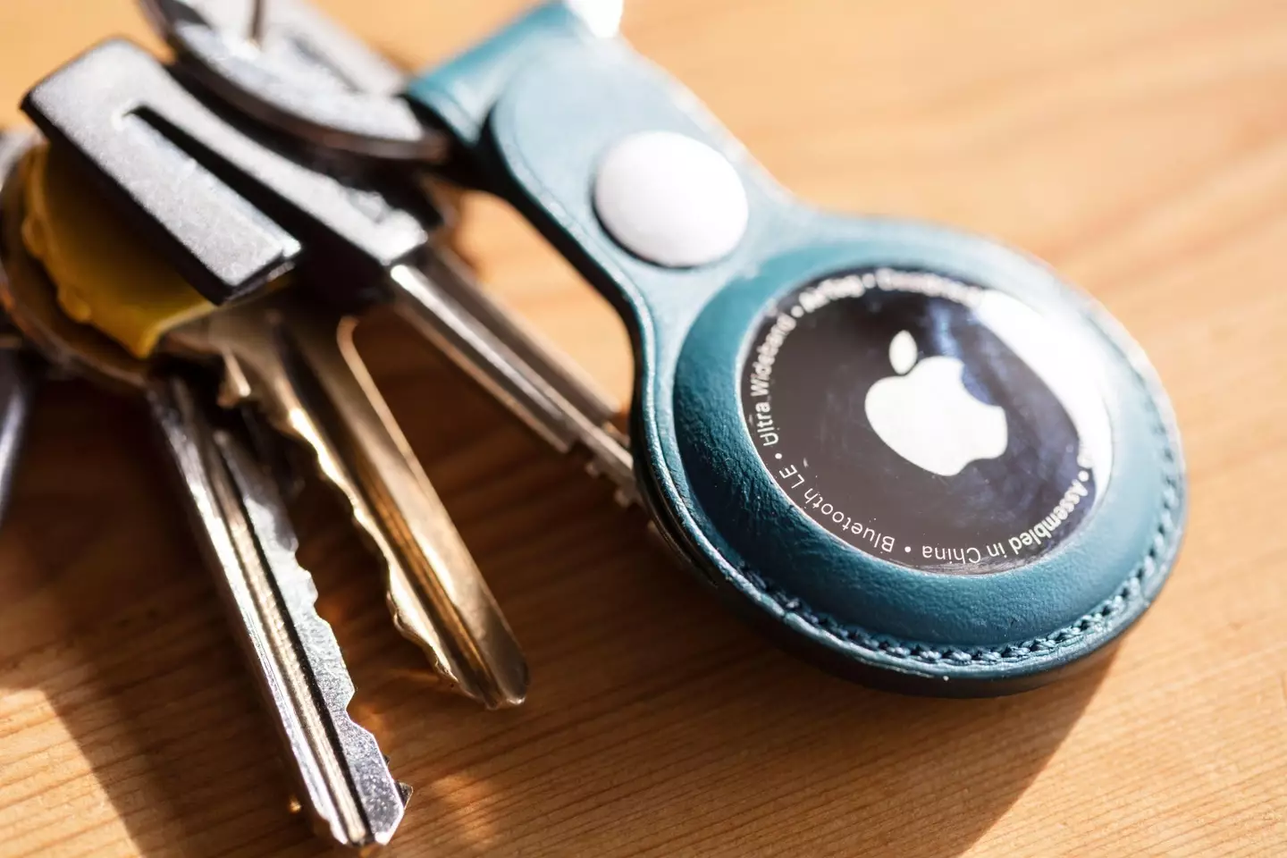 The Apple AirTag allows people to keep track of things.