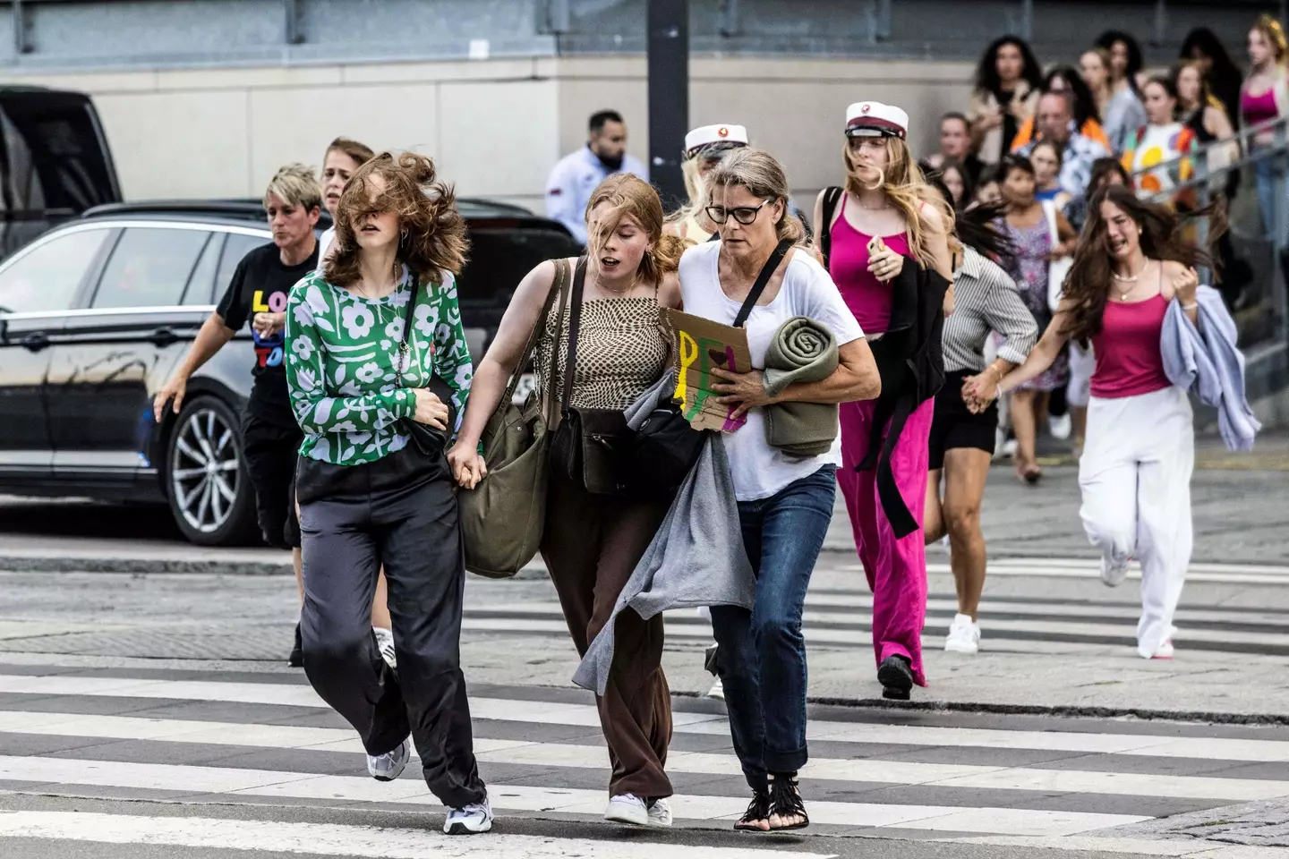 Fans of Harry Styles recalled 'running for their lives'.