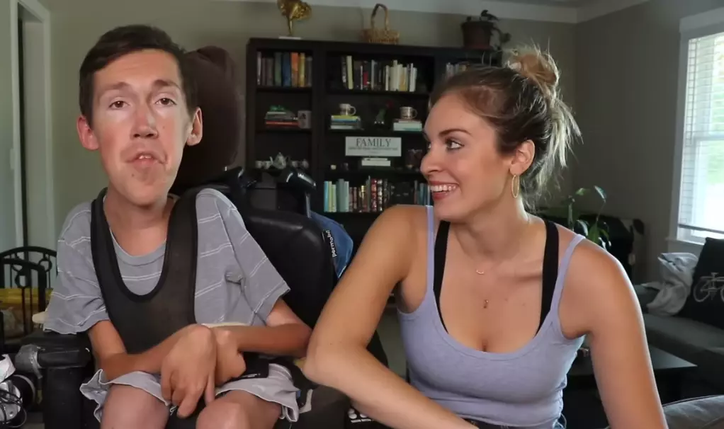 The couple have been open about their love life with their subscribers (YouTube/Squirmy and Grubs)