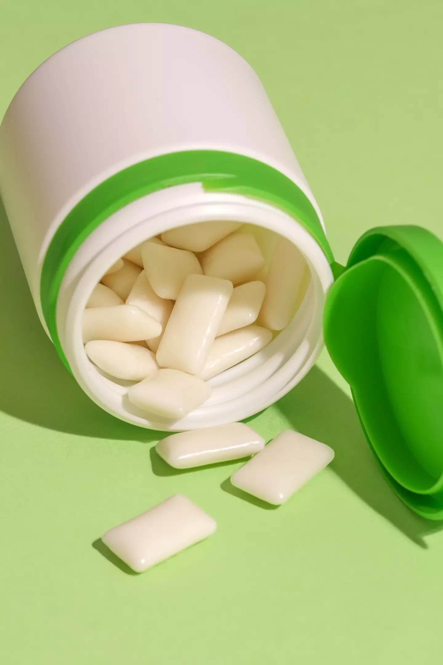 No, chewing gum is not going to stay stuck in your stomach for seven years. (Getty Stock Photo)