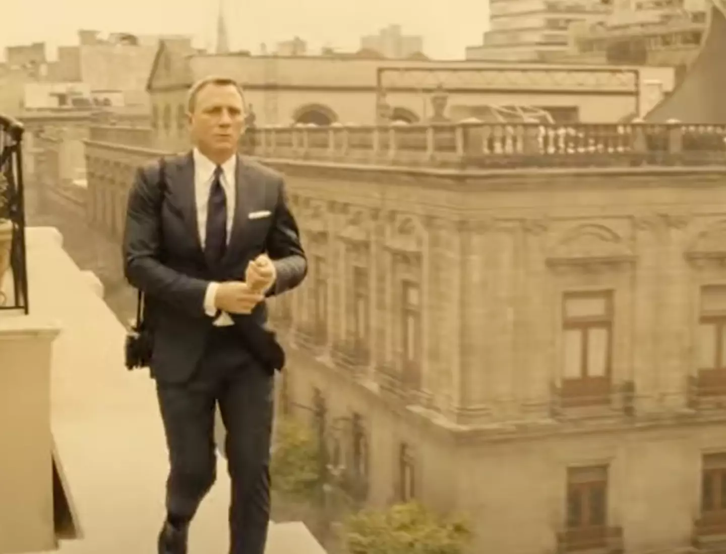 Una razón para el cambio de tinte es simplemente indicar una configuración notablemente más cálida.