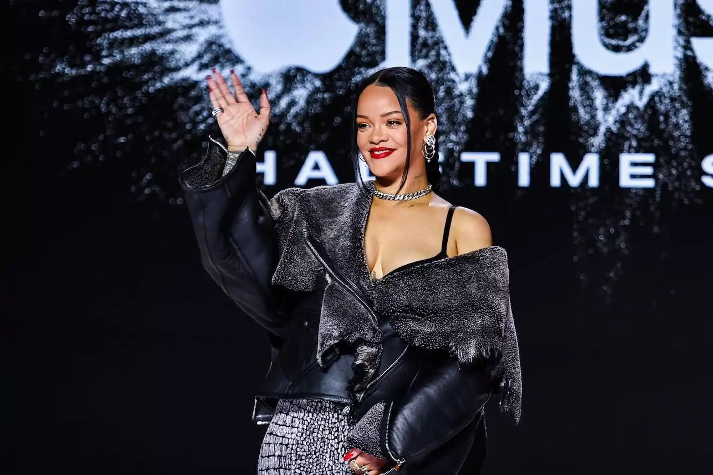 Rihanna is set to perform at this year's half-time show in Arizona.