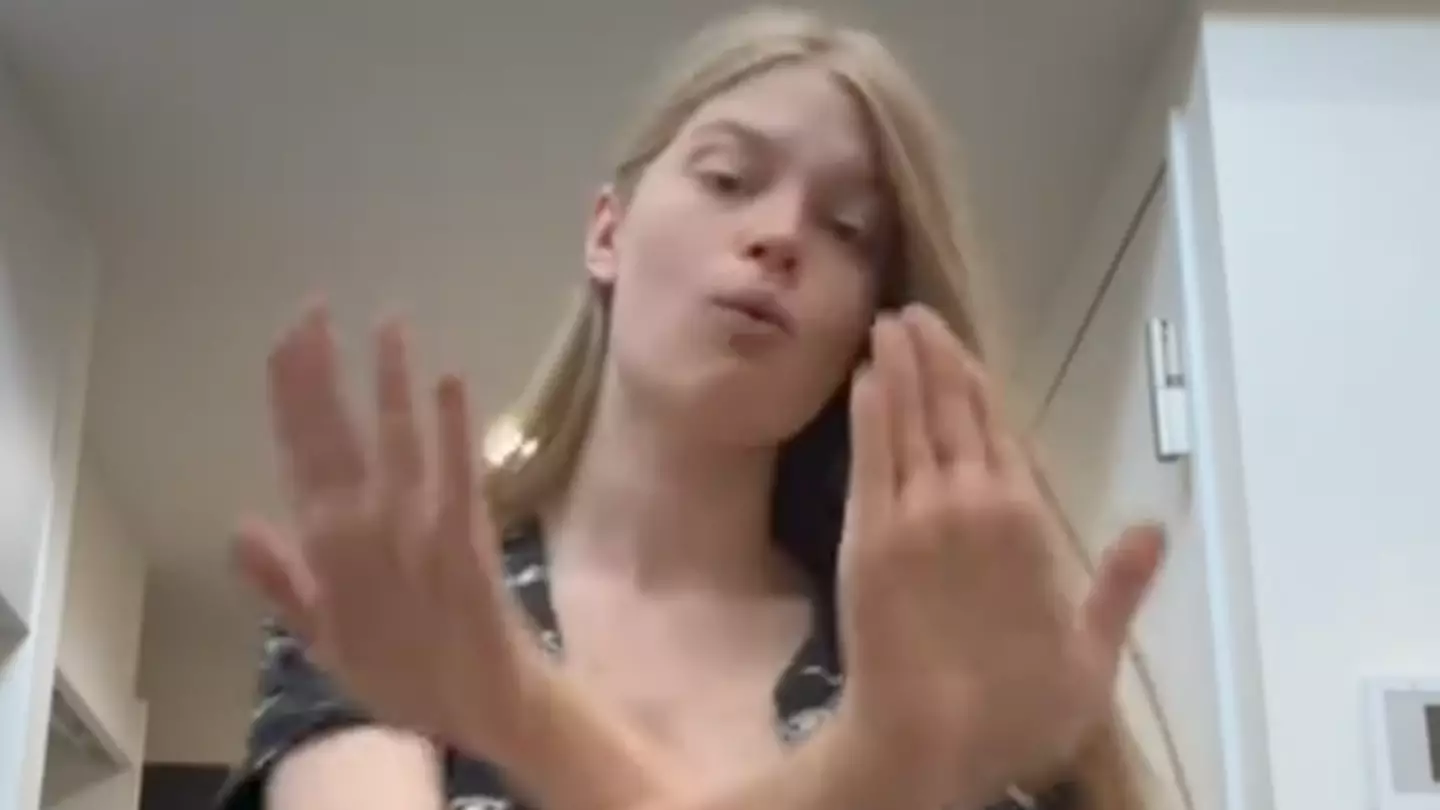 Elon Musk's estranged daughter responds to her father after he tweets 'gross'  statement about her - US News - UNILAD