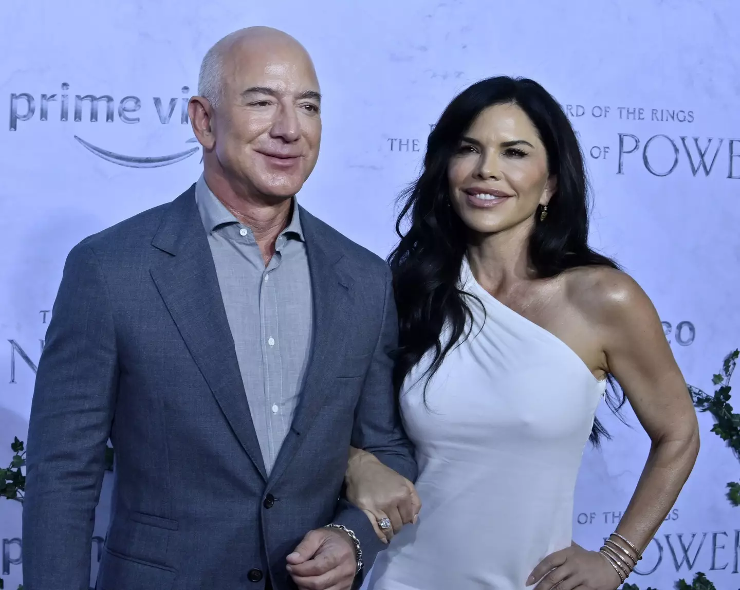 Jeff Bezos with his girlfriend Laura Sanchez at Prime Video's Rings of Power premiere.