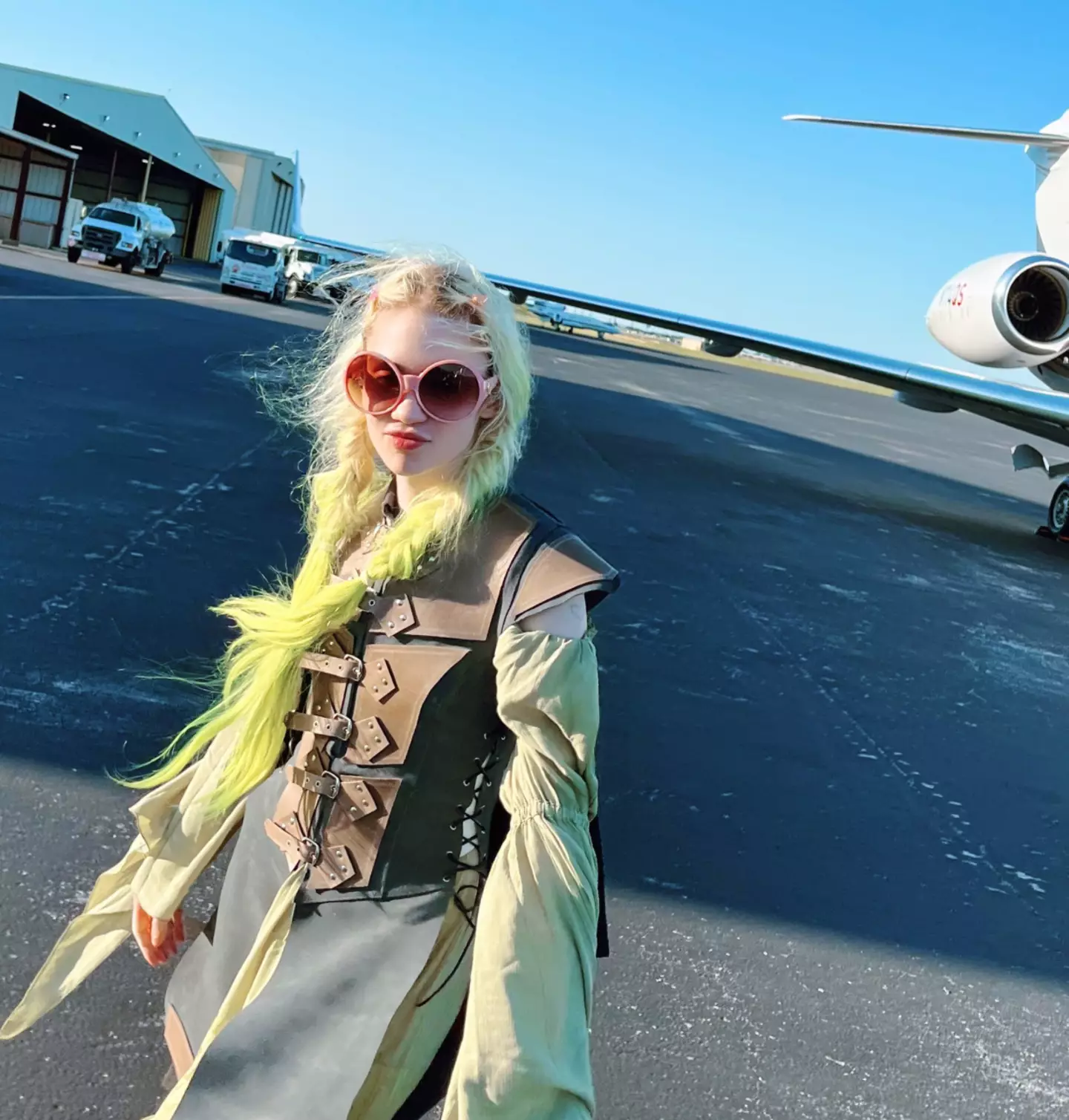 Many are questioning what Grimes meant by the tweet.