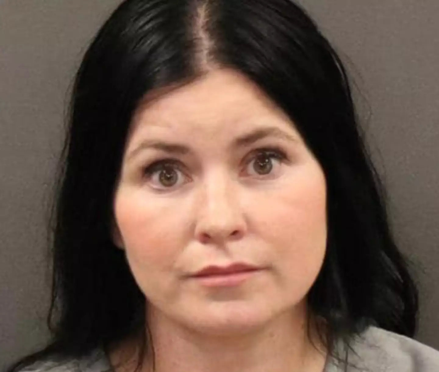 Dugan a été retrouvé à cheval à l'intérieur d'un bâtiment. (Bureau du shérif du comté de Merrick)