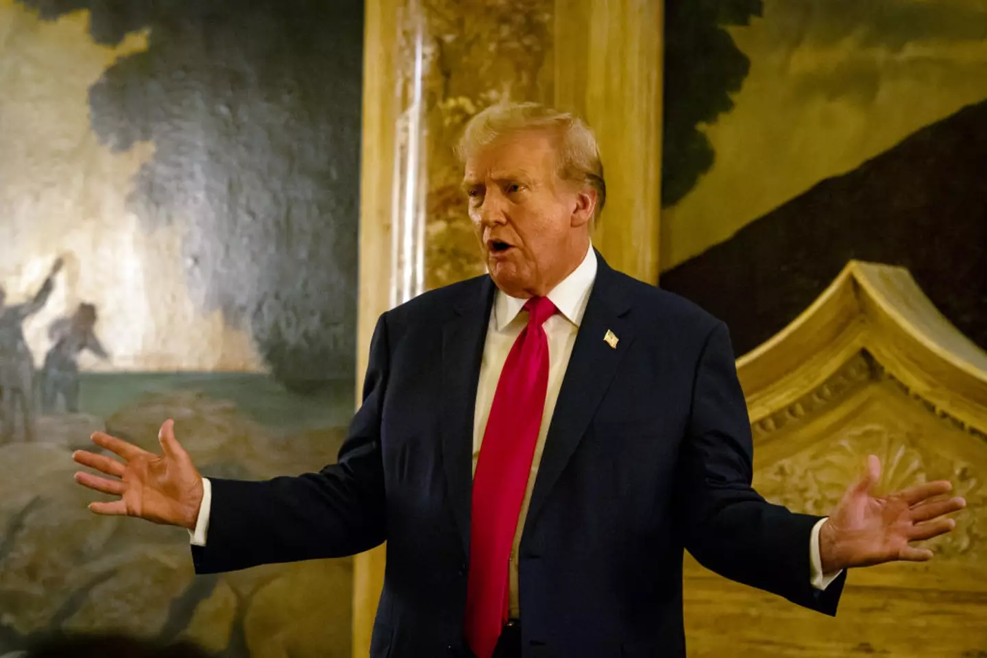 President Donald Trump 'impressed' Bill Gates over a three-hour long dinner (Eva Marie Uzcategui/Getty Images)