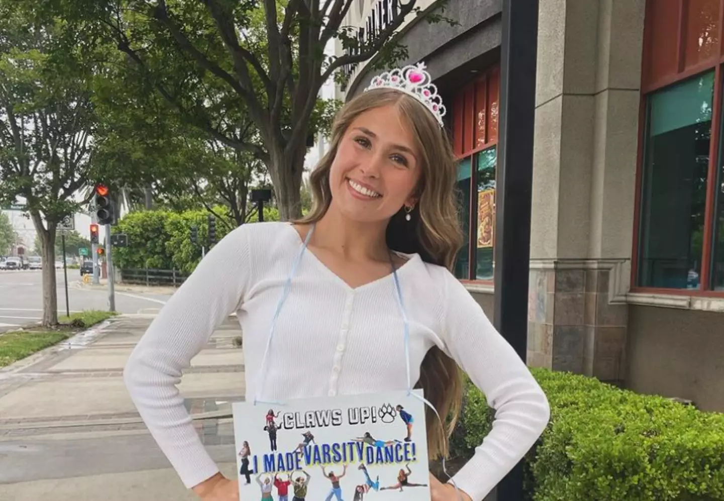 Emily Gold has passed away at the age of 17 (Instagram/ @emilygold__)