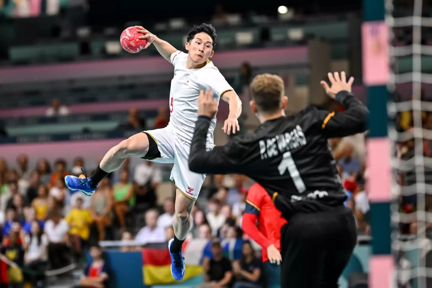 Fans are hooked on handball. (Harry Langer/DeFodi Images via Getty Images)