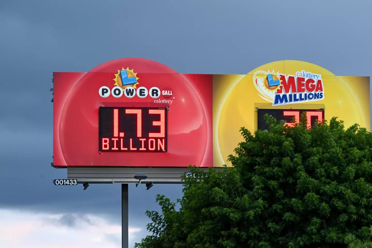 The jackpot stood at a whopping $1.73 billion.