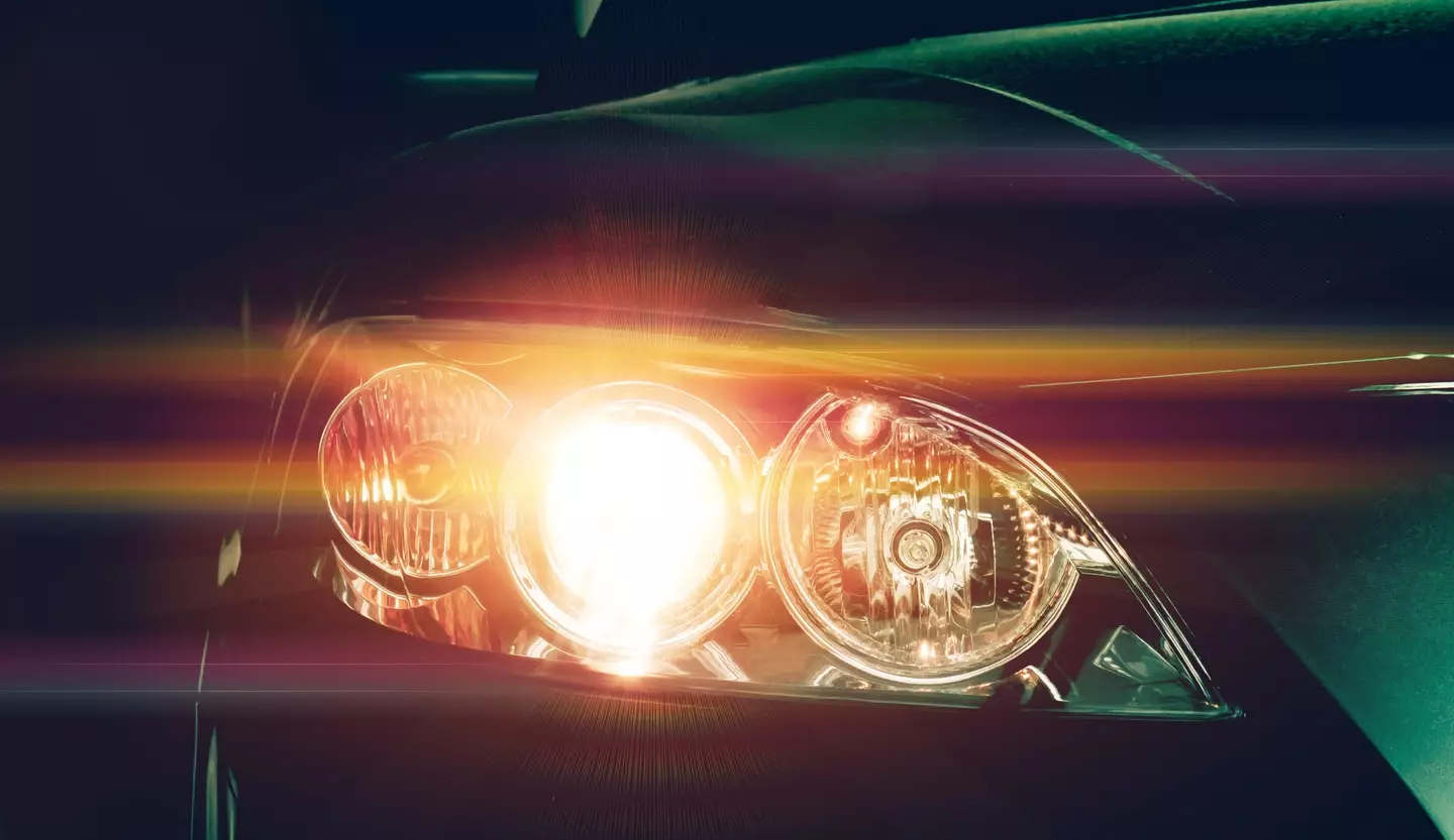 The reason why headlights are so bright has been explained.