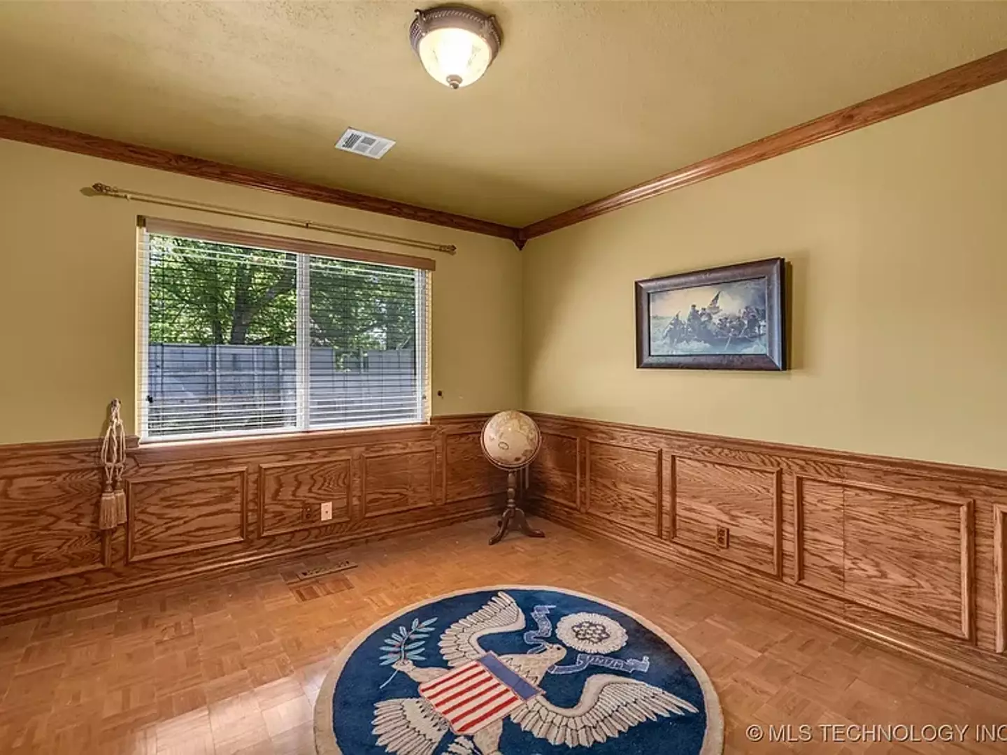 Because who wouldn't want a replica Oval Office in their home? (MLS Technology/Zillow)