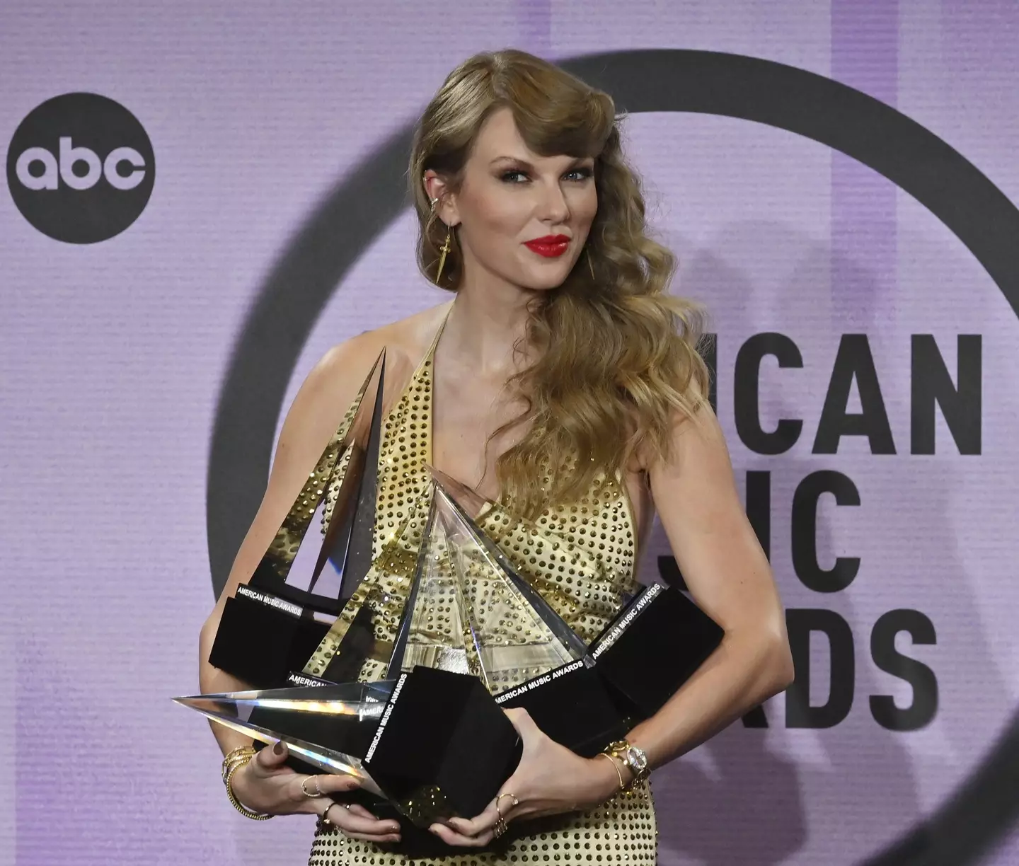 Taylor Swift has picked up buckets of awards.