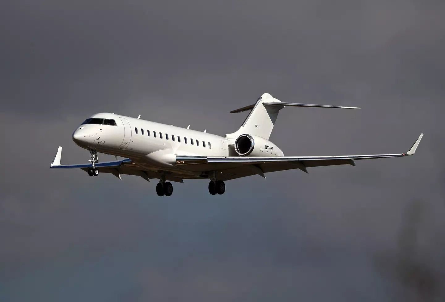 A Bombardier Global 6000, the same model as Taylor Swift's private jet.