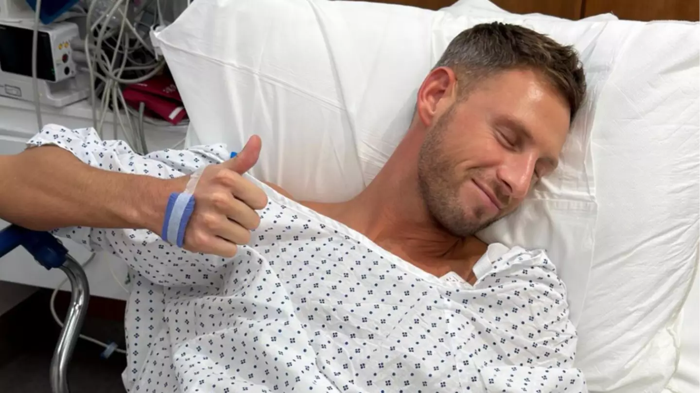 @FraserOlender / Instagram