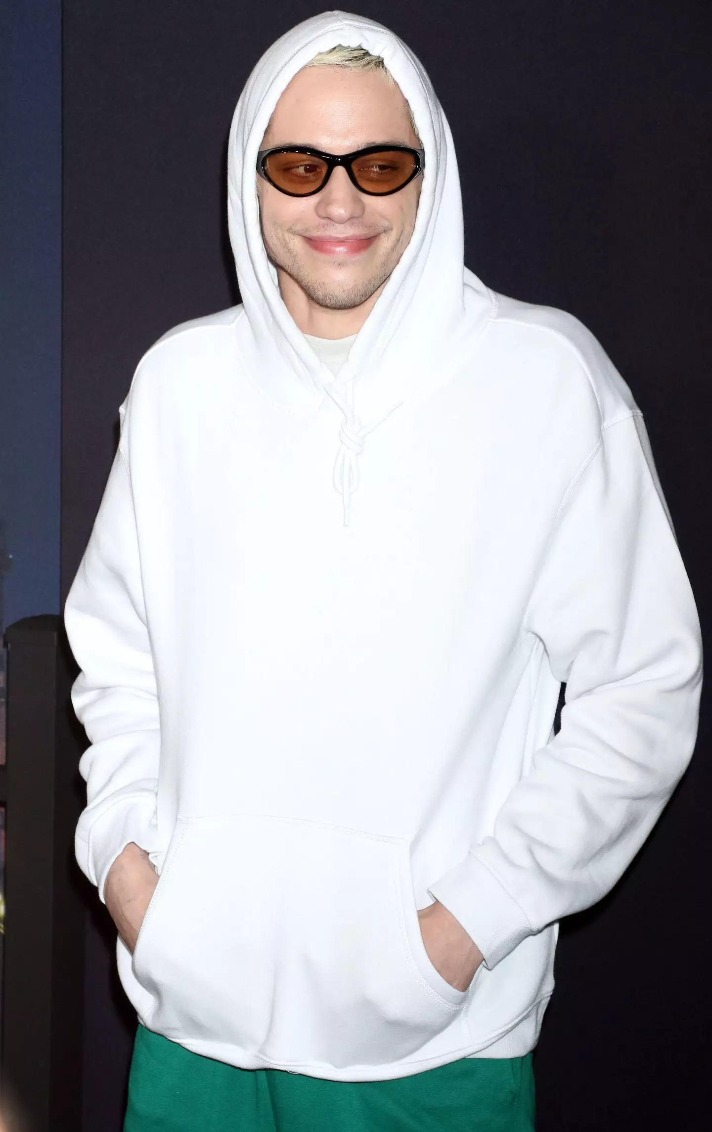 For years, people have wondered about the size of Pete Davidson's dong.