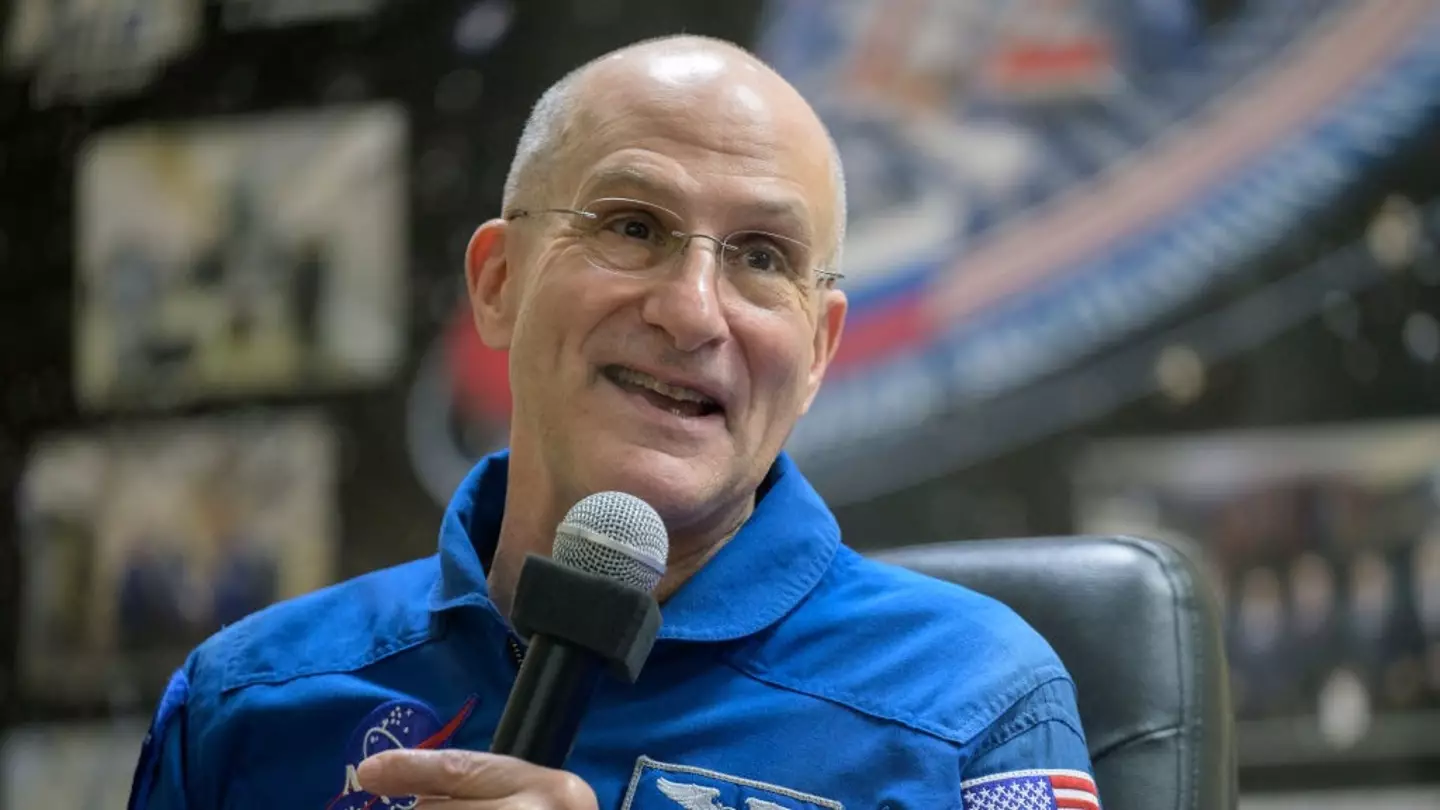 NASA astronaut captures stunning photo from space that makes us feel very small