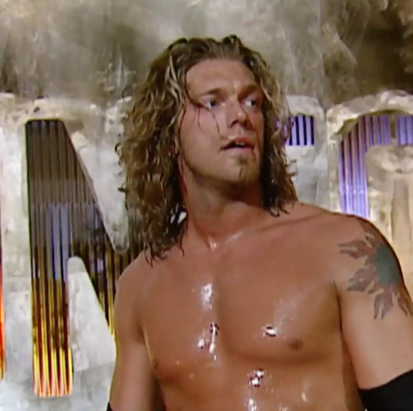 Fans are calling for a ringside reunion between the two WWE legends.