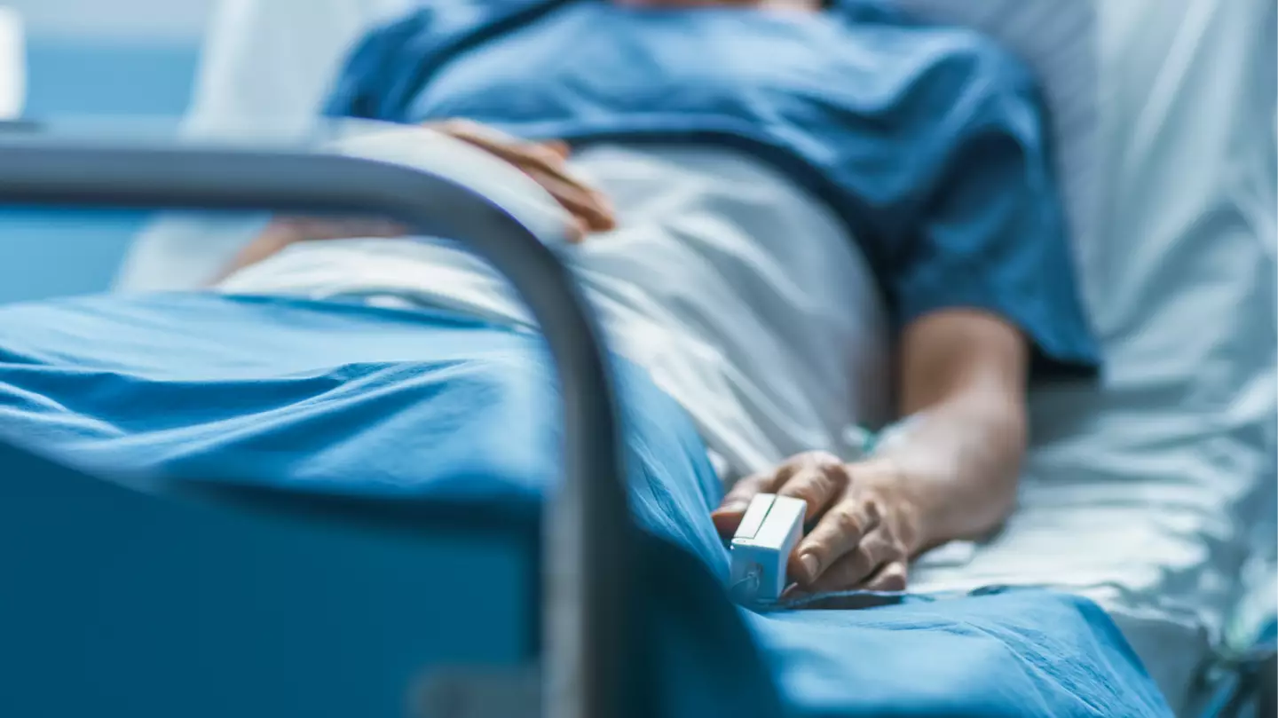 Doctor warns of health dangers after tourist is diagnosed with brain worms