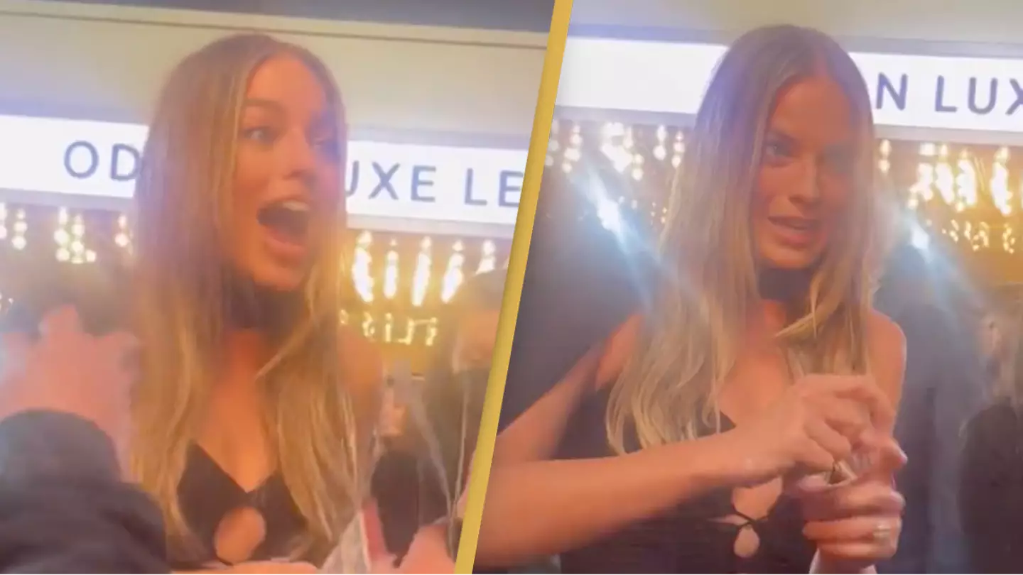 Margot Robbie surprised deaf fan by speaking to him using sign language