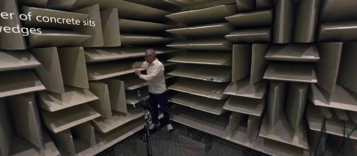 Take a look inside Microsoft's anechoic chamber.