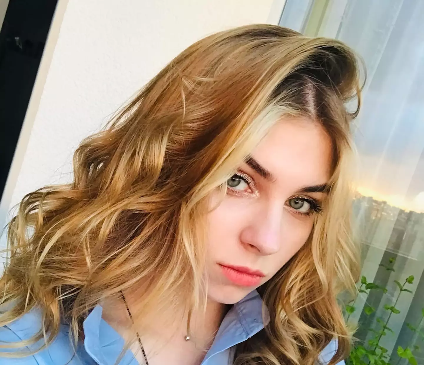 Ksenia had recently graduated from university. (East2West)