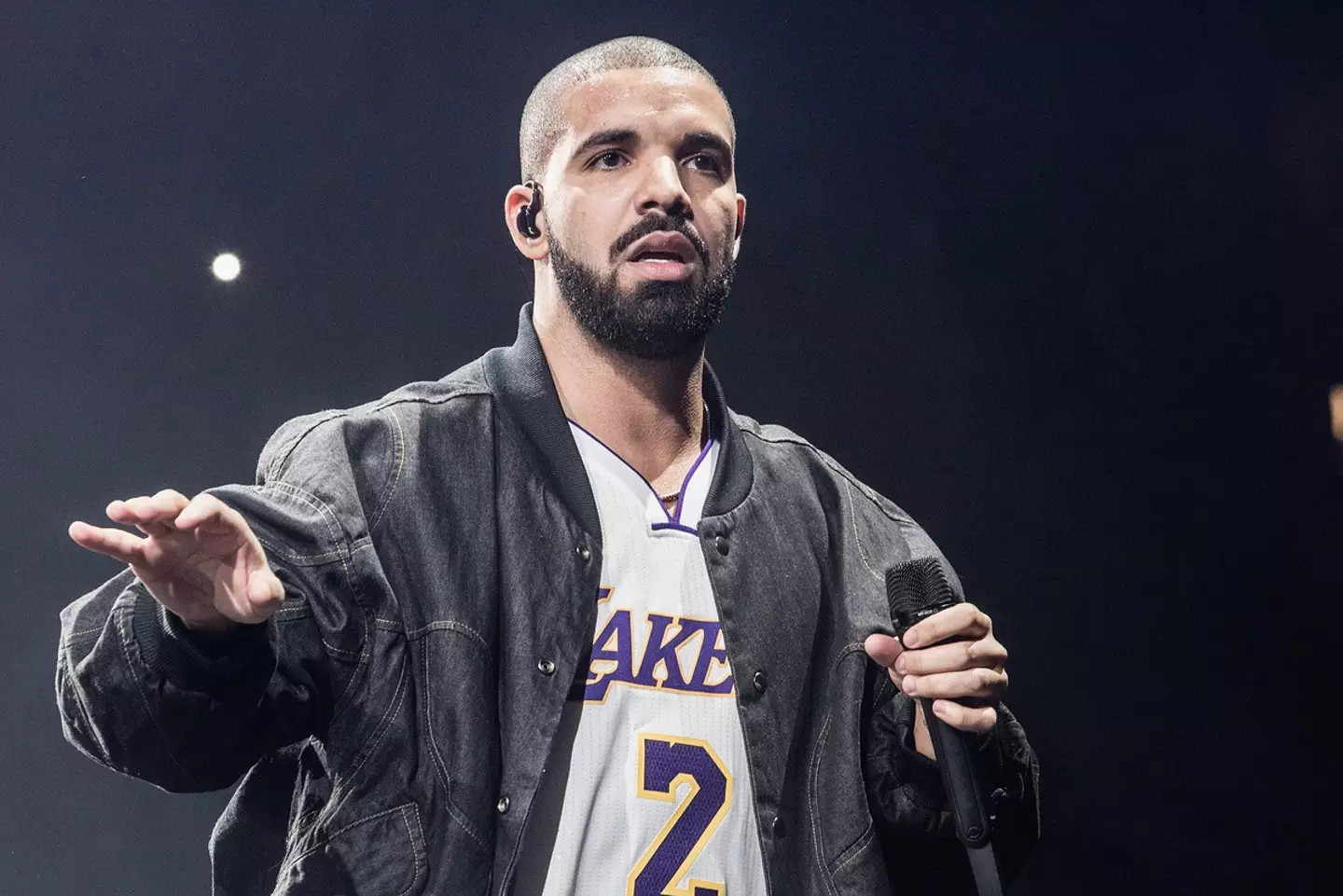 Drake has revealed himself as the new owner of Tupac's crown ring.