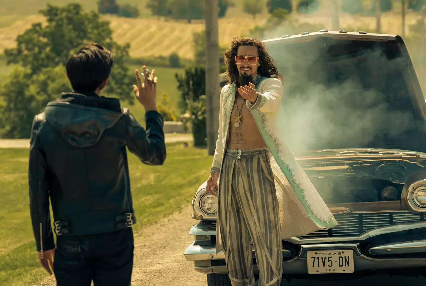 Robert Sheehan returns in Umbrella Academy season 4. (Netflix)