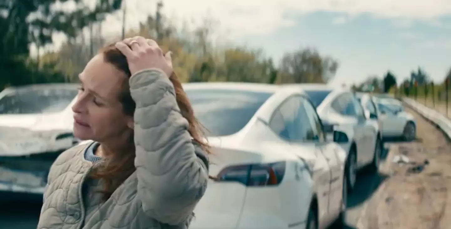 Tesla's self-driving feature isn't a highlight in Leave The World Behind.