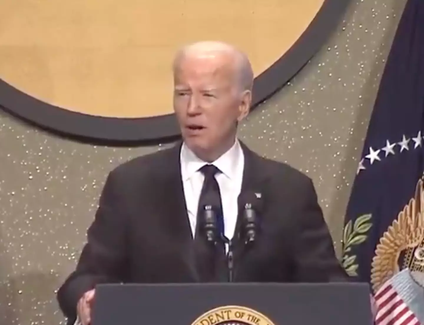 US President Joe Biden stumbled on LL Cool J's name.