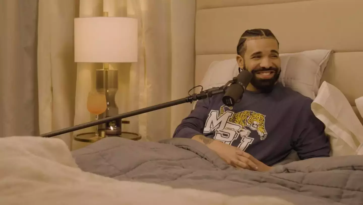Fans think they've found a not-so-subtle diss in Drake's new track.