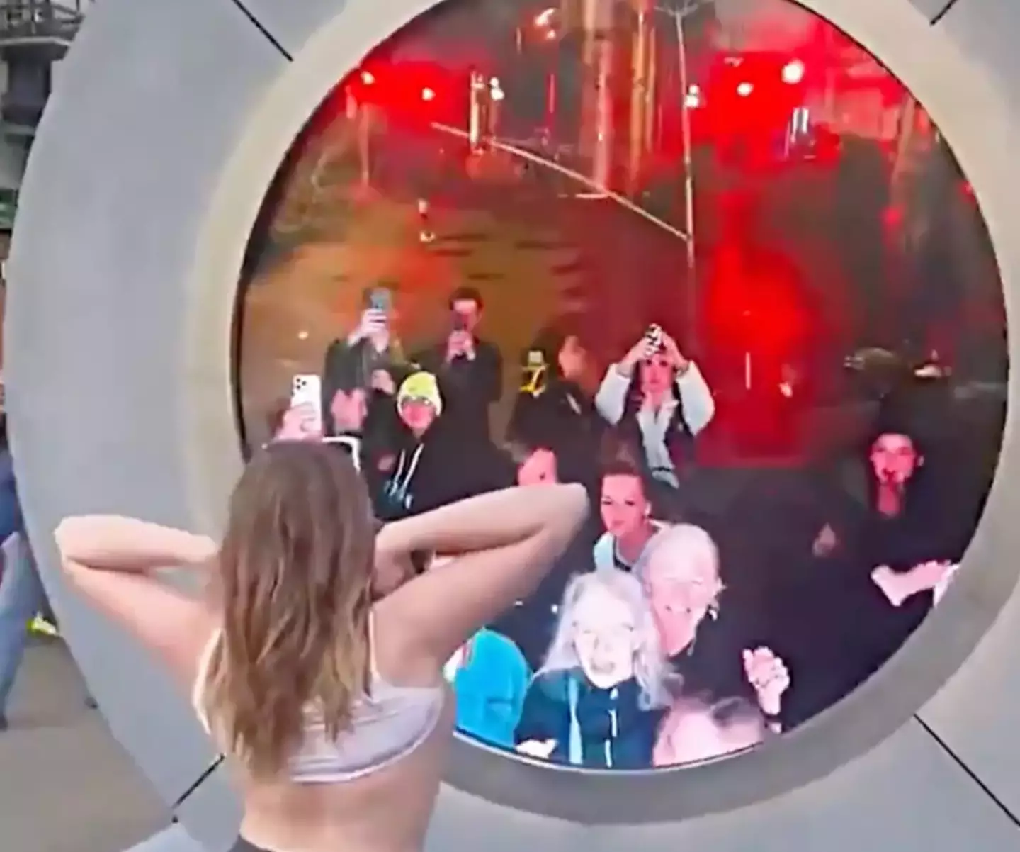 An OnlyFans model went viral for flashing people in Dublin. (X/@ayeejuju)