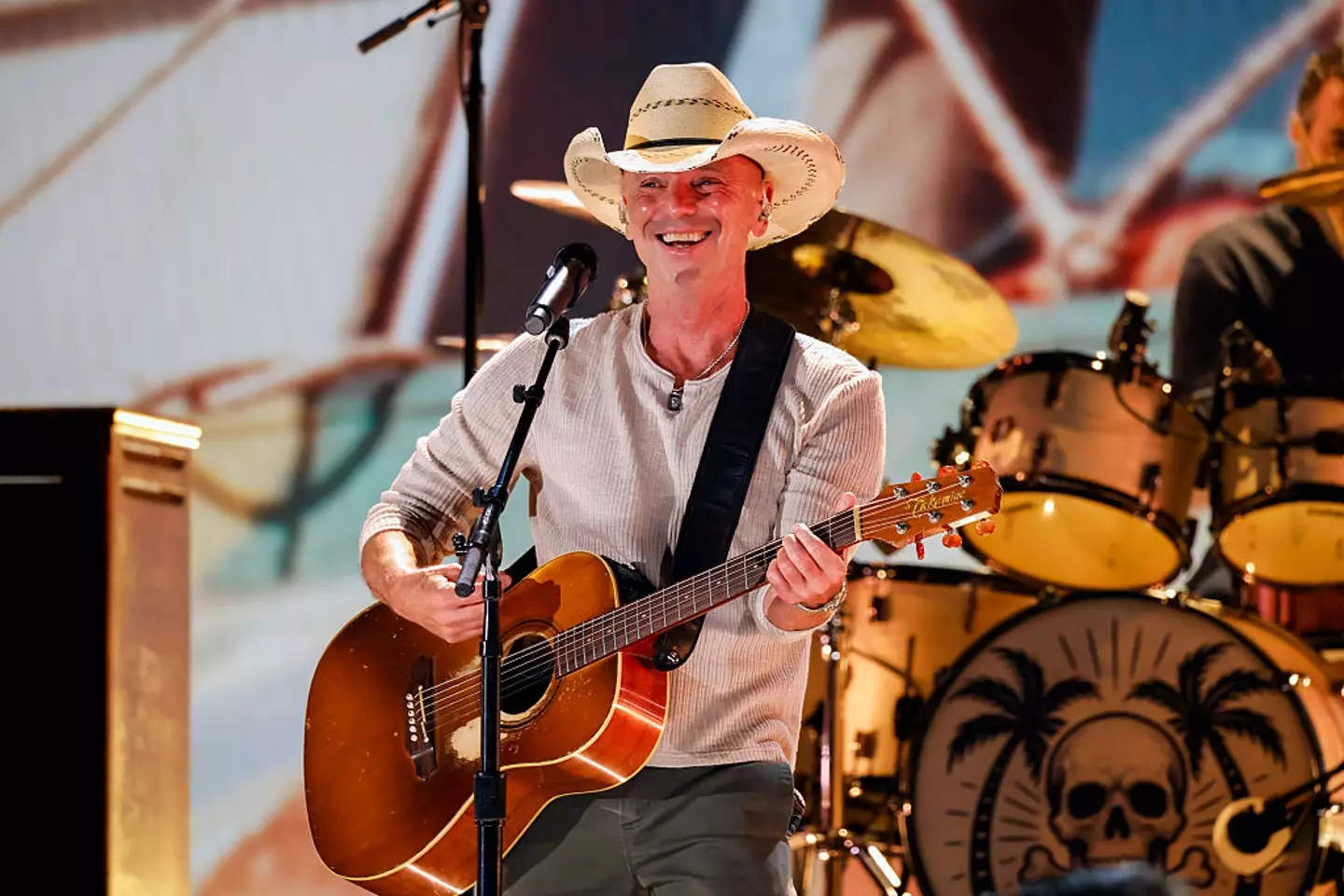 Chesney has spoken out about his relationships (Kevin Mazur/Getty Images for CMA)