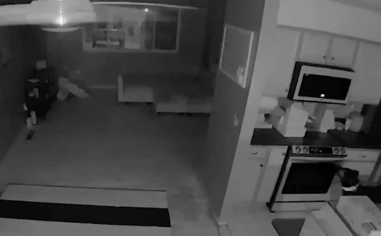 The fire began in the kitchen (KKTV)