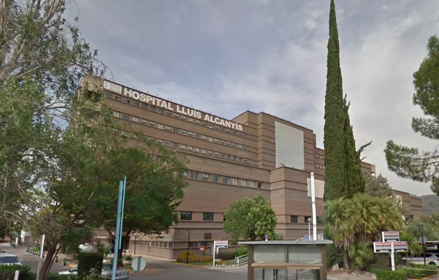 He alleged the surgery at another hospital failed (Google Maps)