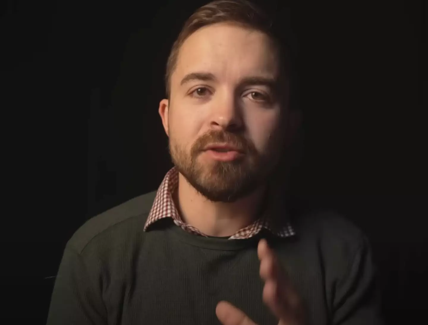 Coffeezilla insisted that Hailey and her team had scammed people out of their money(voidzilla)