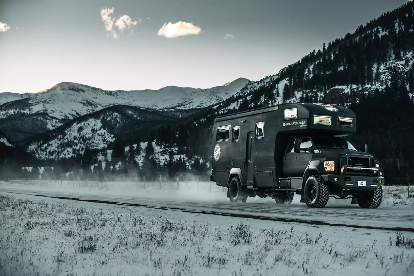 EarthRoamer RV (EarthRoamer)