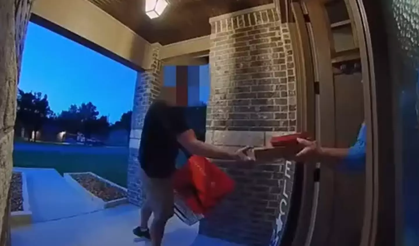 The delivery driver said it was a 'nice house for a $5 tip'.