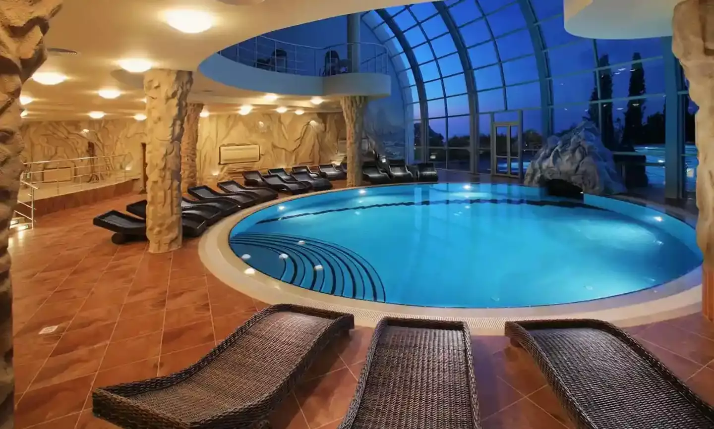 A mock-up of a luxury bunker.