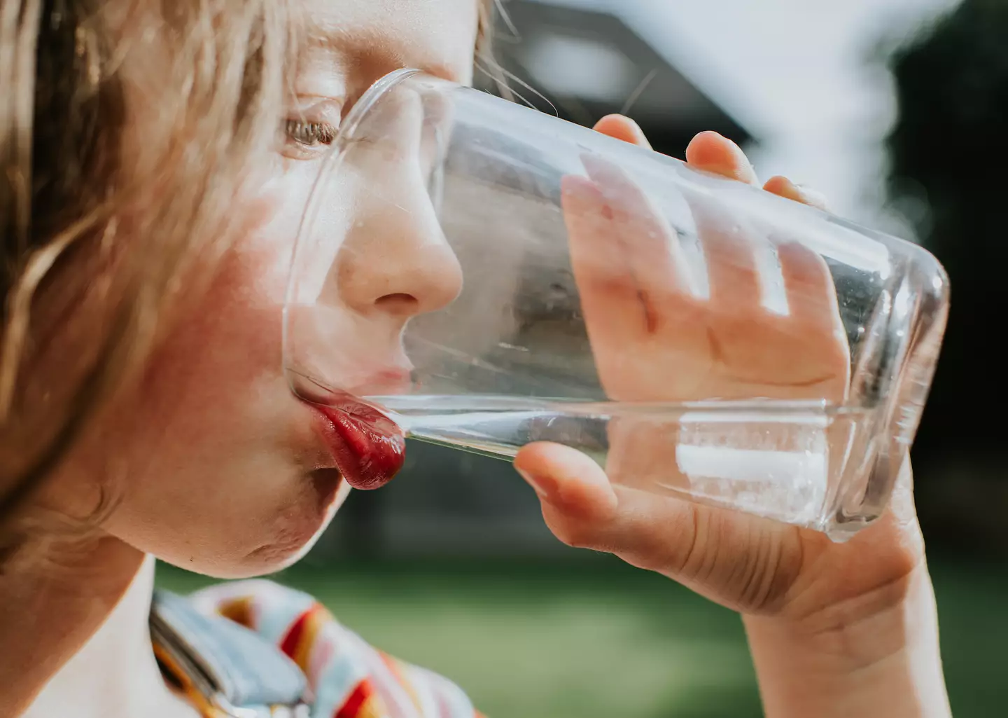 Water can help you swallow more (Getty Stock Images/ Catherine Falls Commerical)